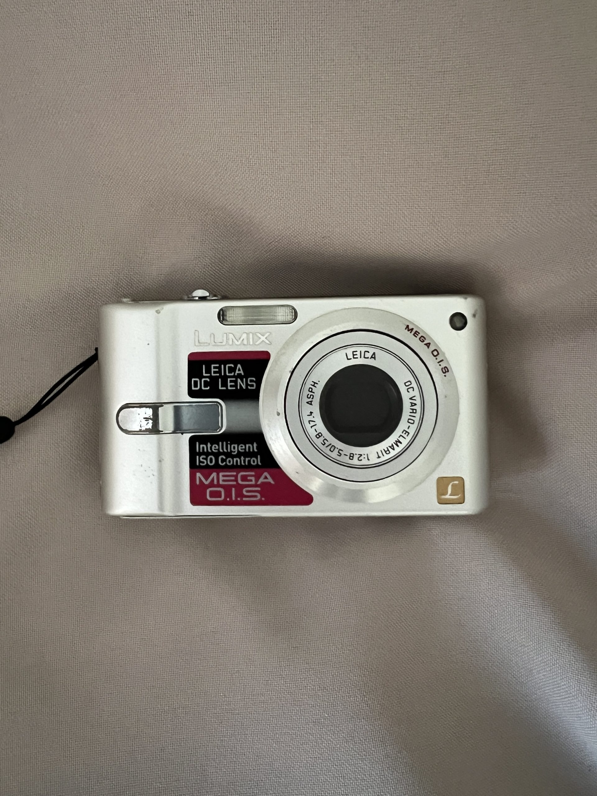 Panasonic Lumix DMC-LS Digital Camera - Vintage Y2K Style - Image 3