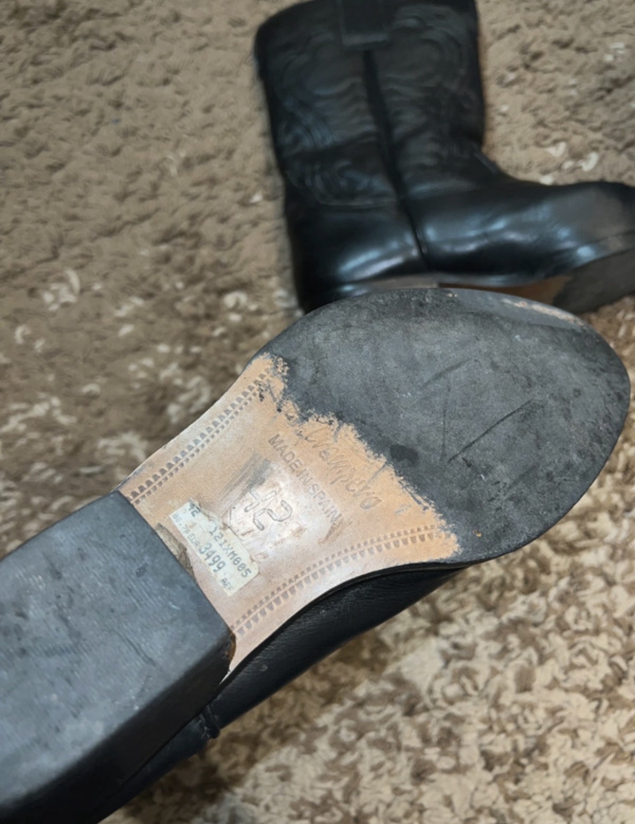 Classic Black Leather Cowboy Boots - Size 42 - Image 3