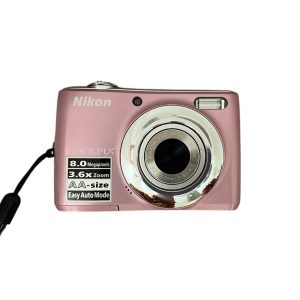 Nikon Coolpix Pink - Y2K Vintage Digicam